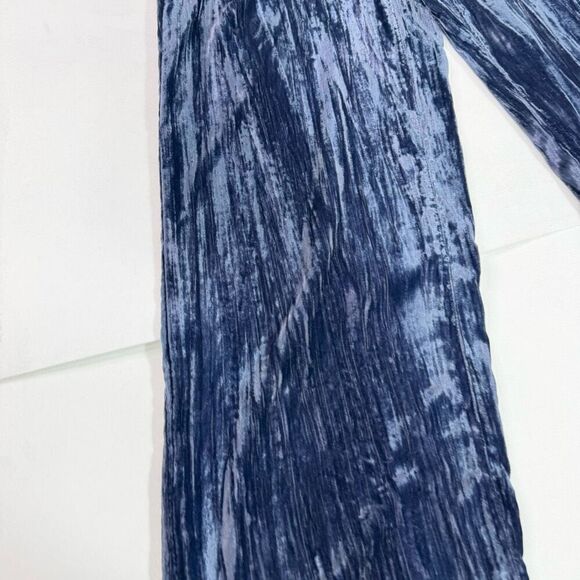 Treasure & Bond Pants Women 2 Blue Crinkle Velvet Pant Trouser Wide Leg Barrel - Picture 2 of 10